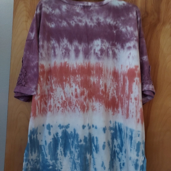 Tye dye top - Picture 4 of 6